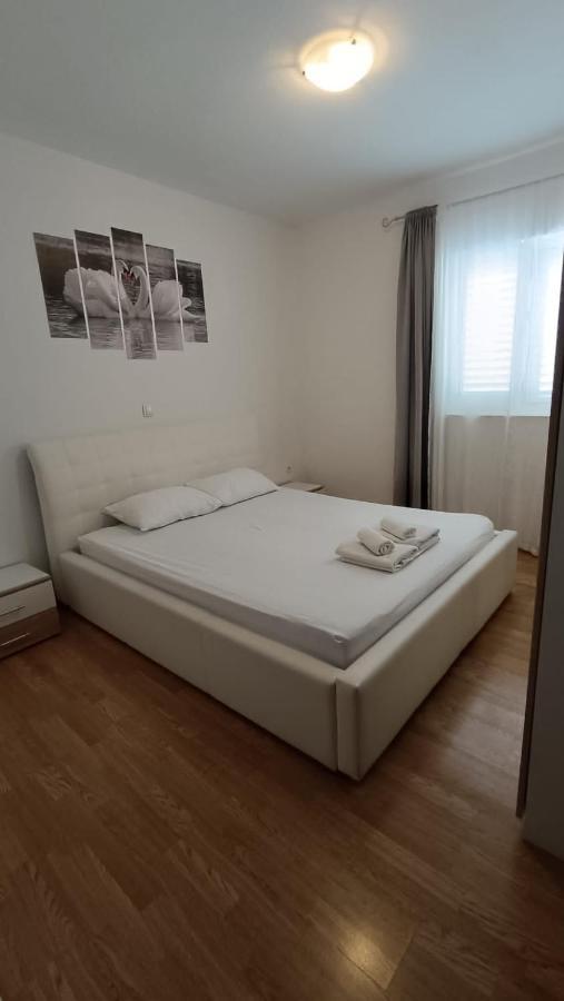 Apartment Ruby Podstrana Ngoại thất bức ảnh